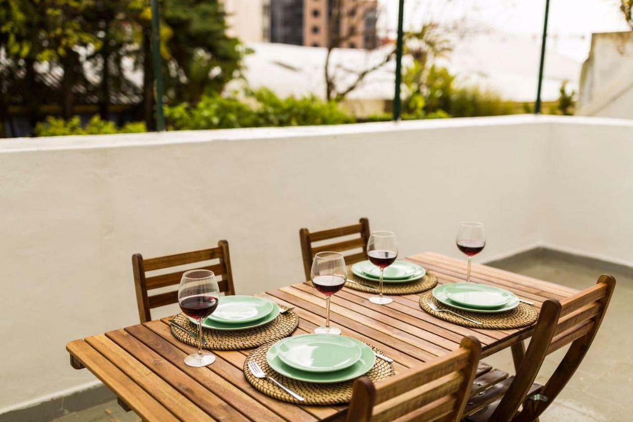 Ola Lisbon - Rato Terrace IV Apartment Exterior photo