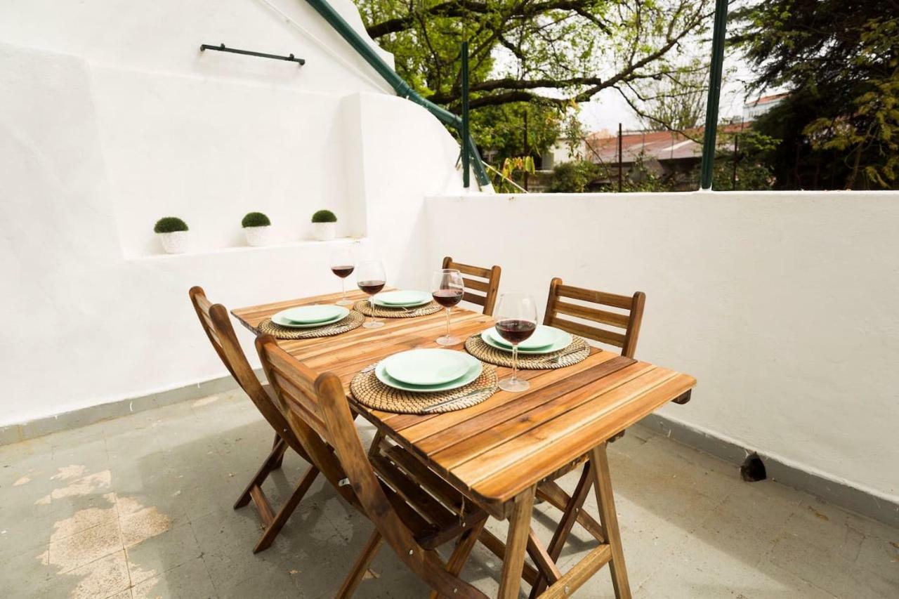 Ola Lisbon - Rato Terrace IV Apartment Exterior photo